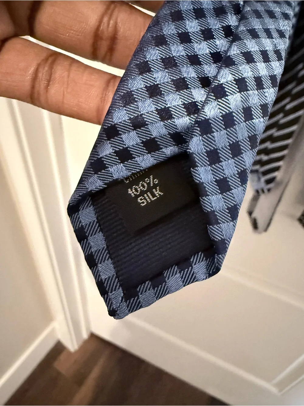 Lot of 10 Men’s Silk Neck Ties – Michael Kors, Tommy Hilfiger, Nautica & More